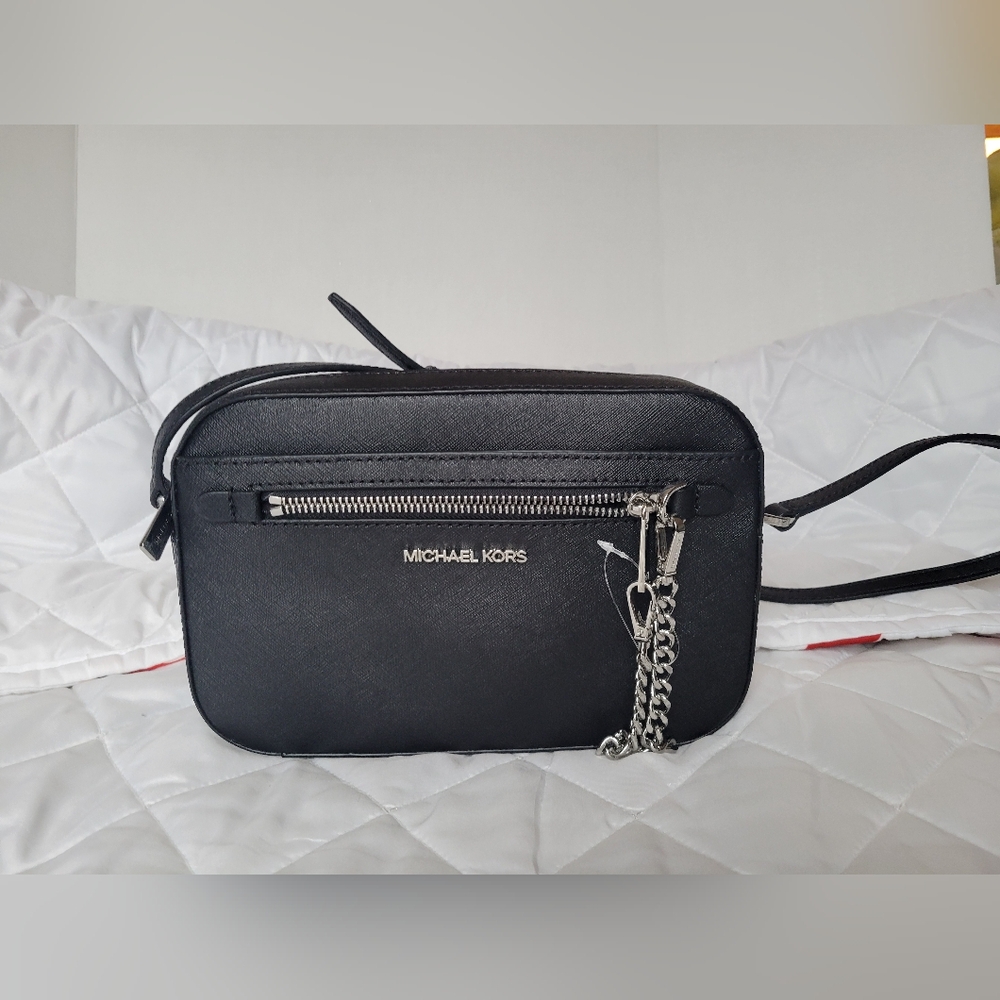 MICHEAL KORS SHOULDER BAG